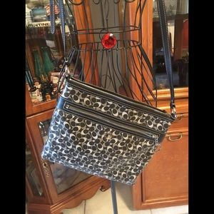 Coach messenger crossbody